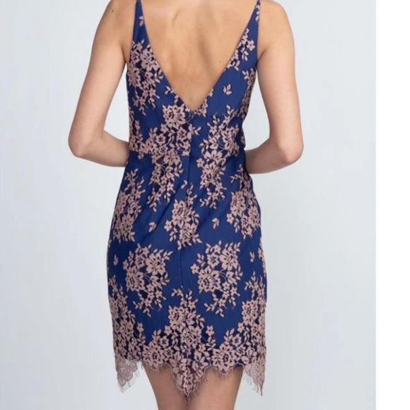 🔴 NWT Minuet Lace Dress Small - Picture 2 of 12